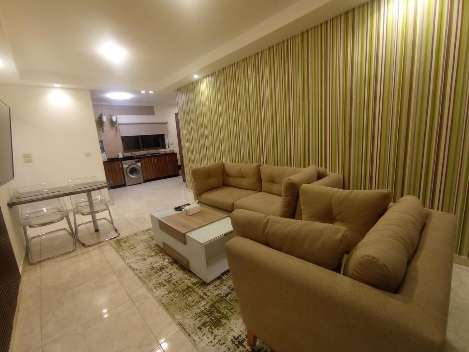Janty Apartment *