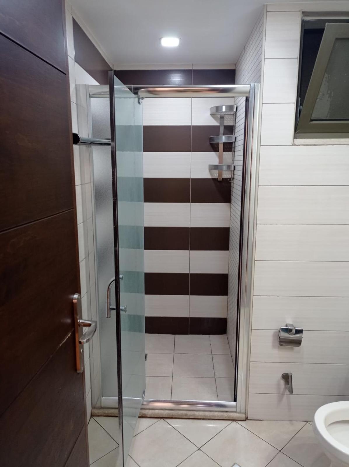Janty Apartment *